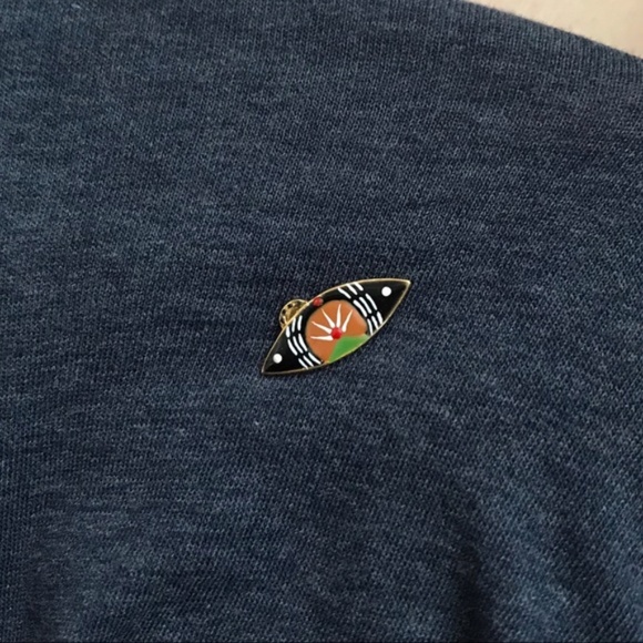 Isabel Marant new eye pin - Picture 3 of 3